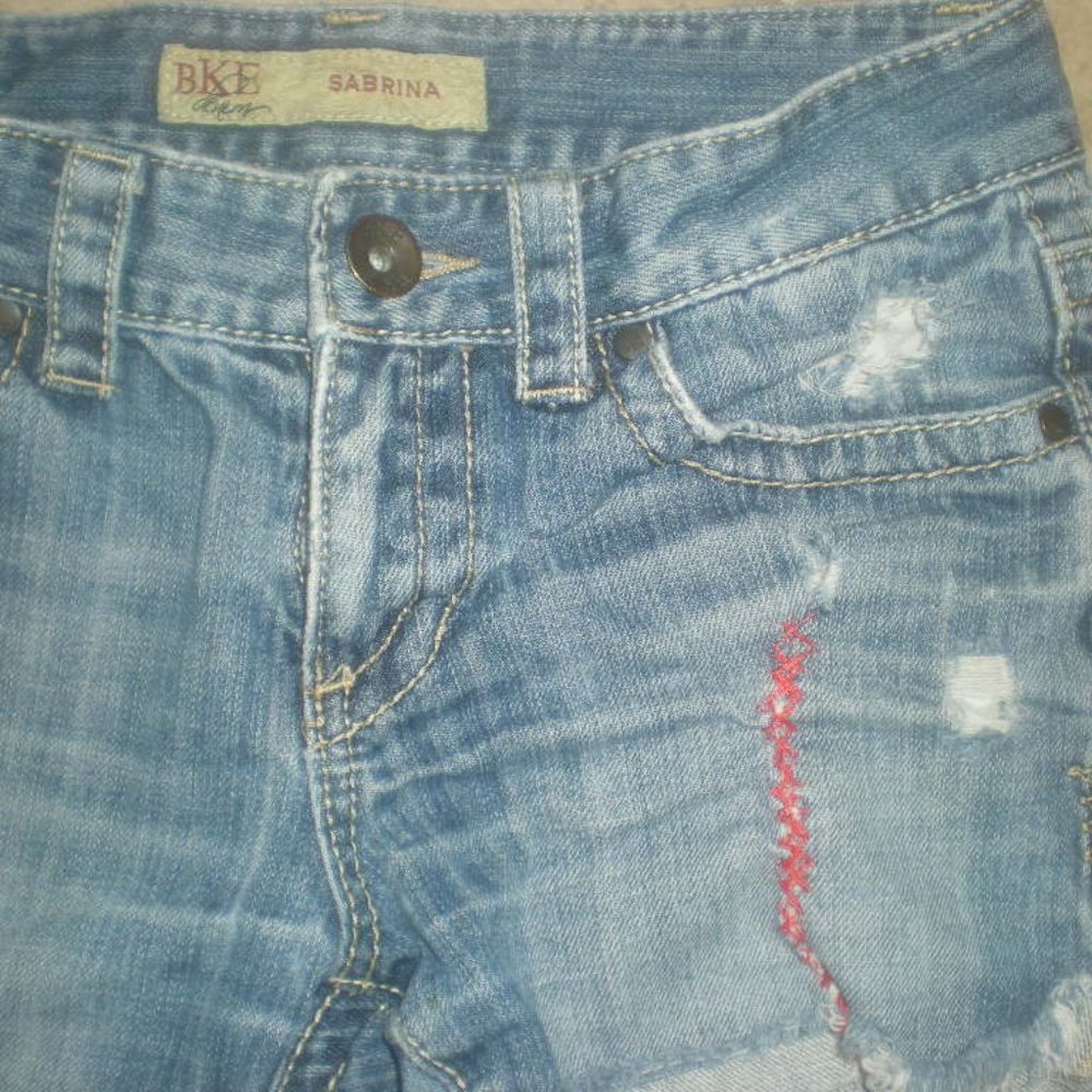BKE Brand Denim Jean Shorts Distressed Size 27 Sabrina